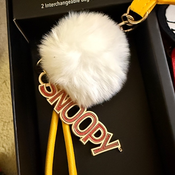 Peanuts Snoopy Red and Yellow 3 piece Gift Set - Picture 2 of 4